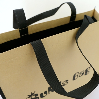 買物をする80gsm 150g 42x38x12cmの非すの目なし紙袋